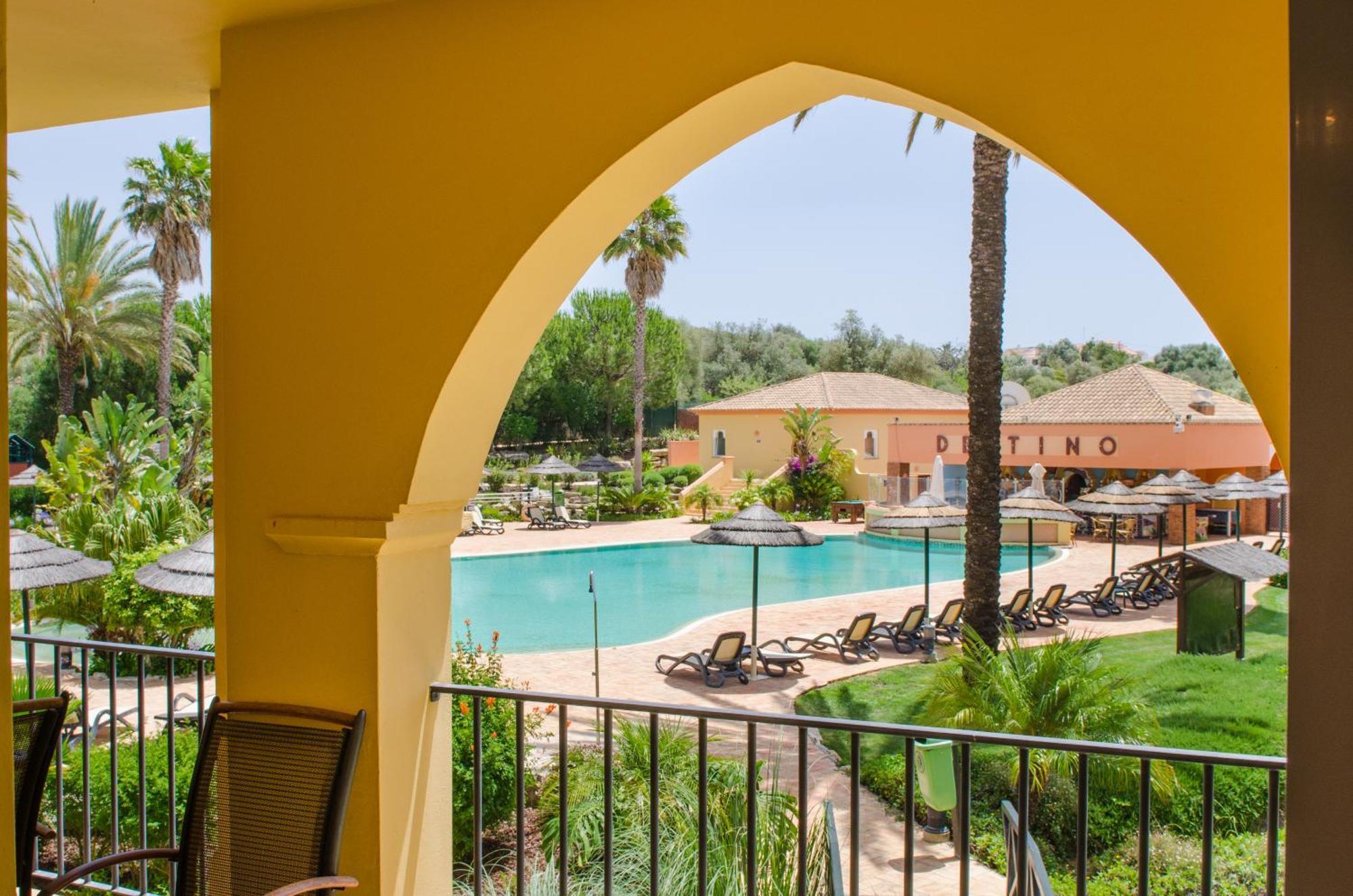 Jardim Da Meia Praia Resort Лагуш Экстерьер фото